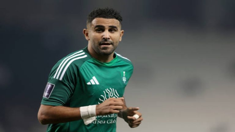 riyad mahrez (1).jpg